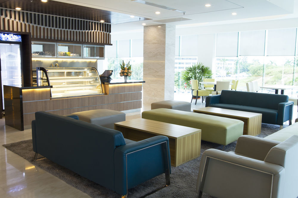 Promenade Hotel Bintulu Eksteriør billede