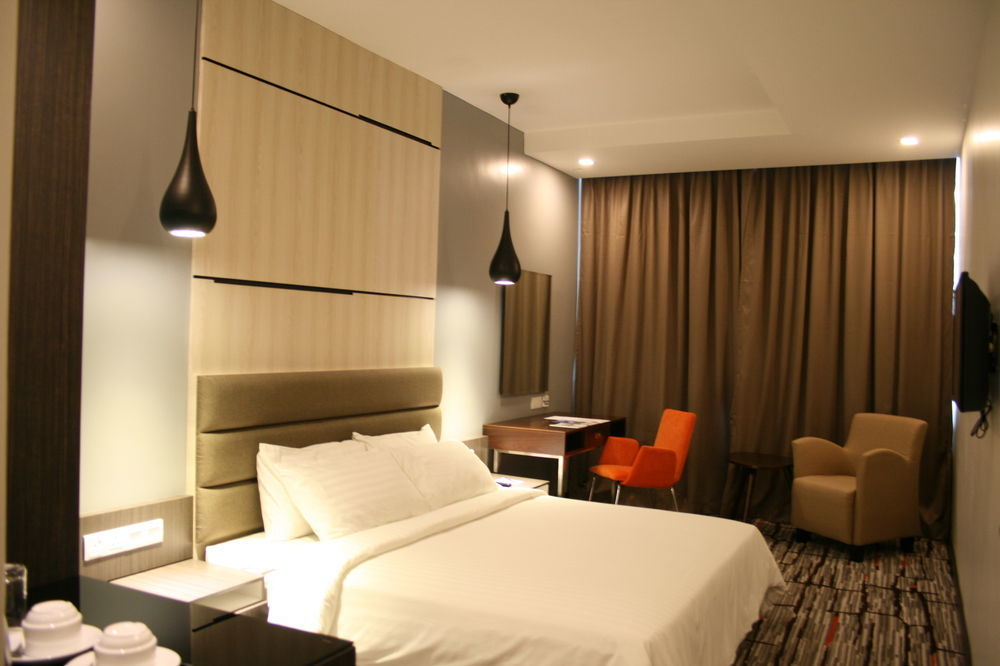 Promenade Hotel Bintulu Eksteriør billede