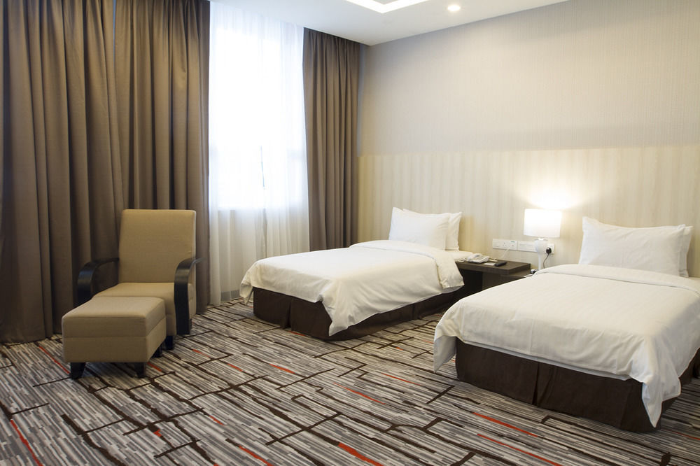 Promenade Hotel Bintulu Eksteriør billede