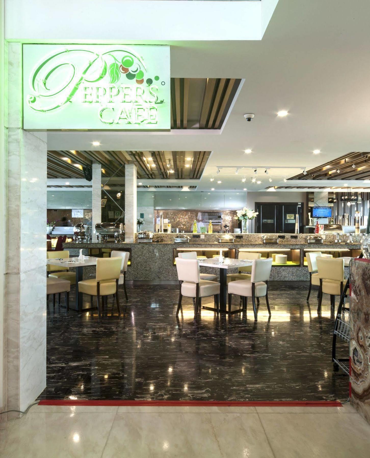 Promenade Hotel Bintulu Eksteriør billede