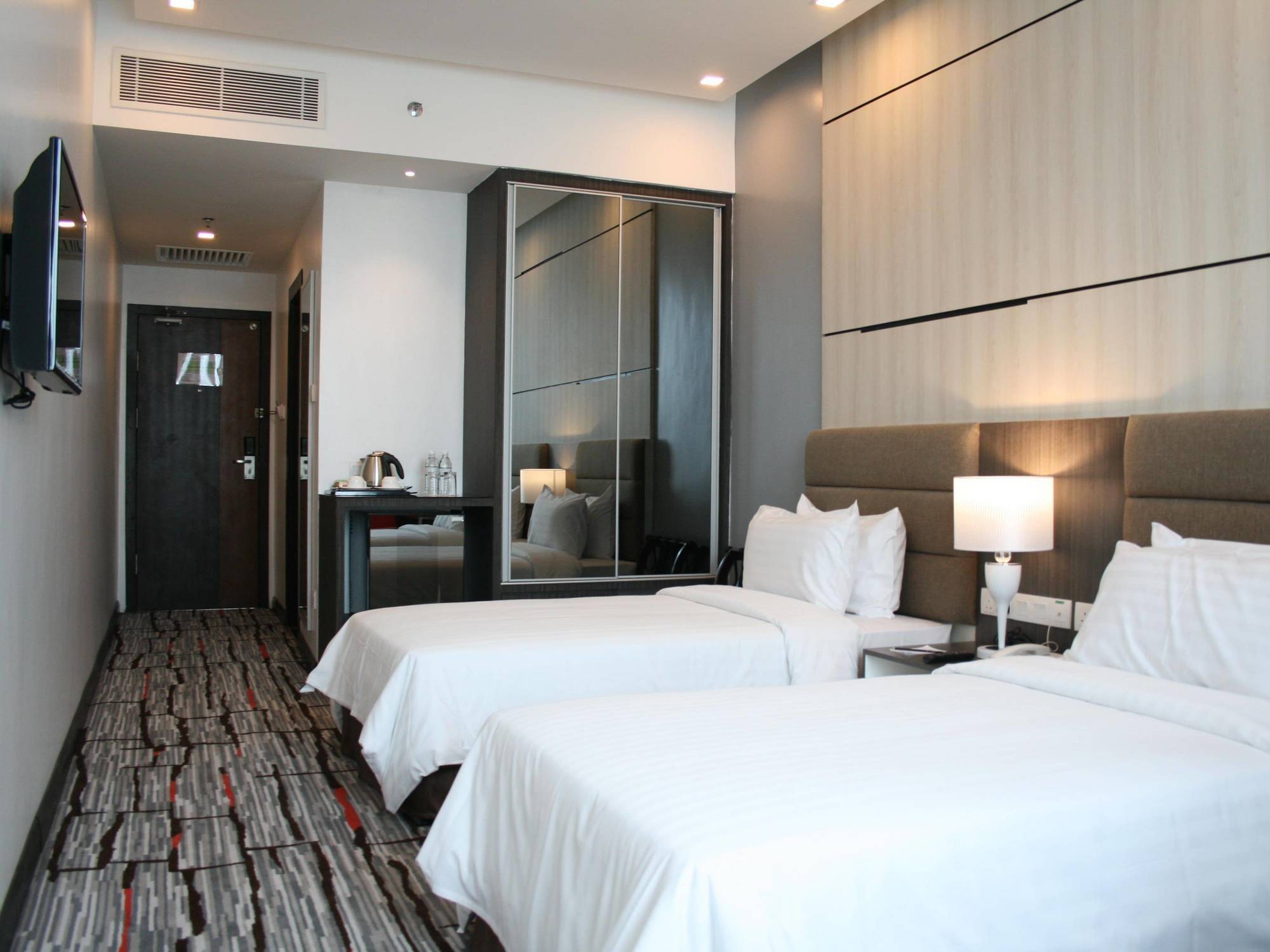 Promenade Hotel Bintulu Eksteriør billede