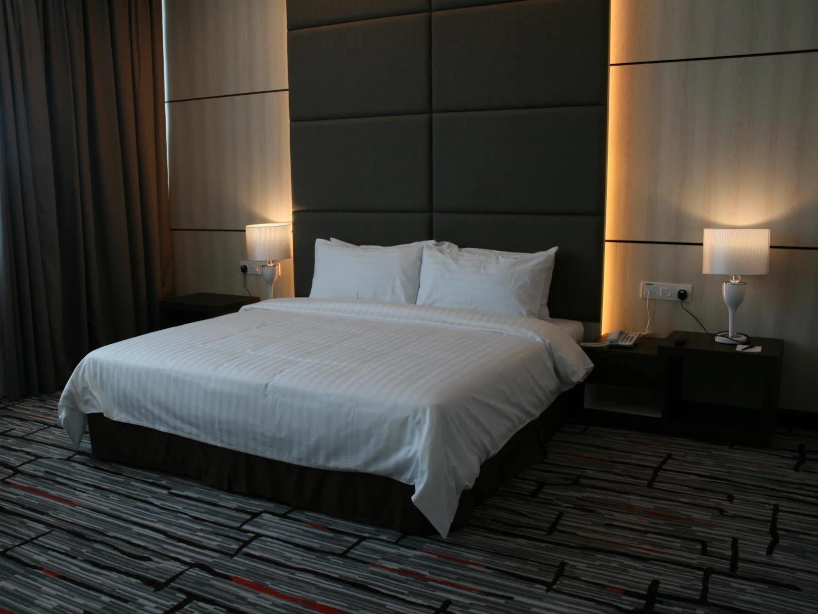 Promenade Hotel Bintulu Eksteriør billede