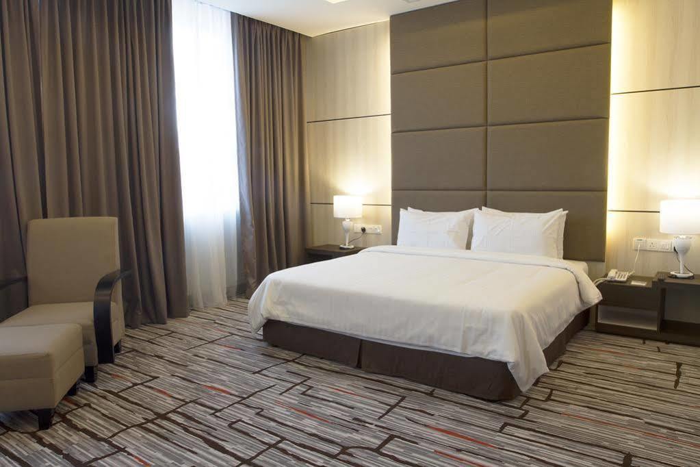 Promenade Hotel Bintulu Eksteriør billede